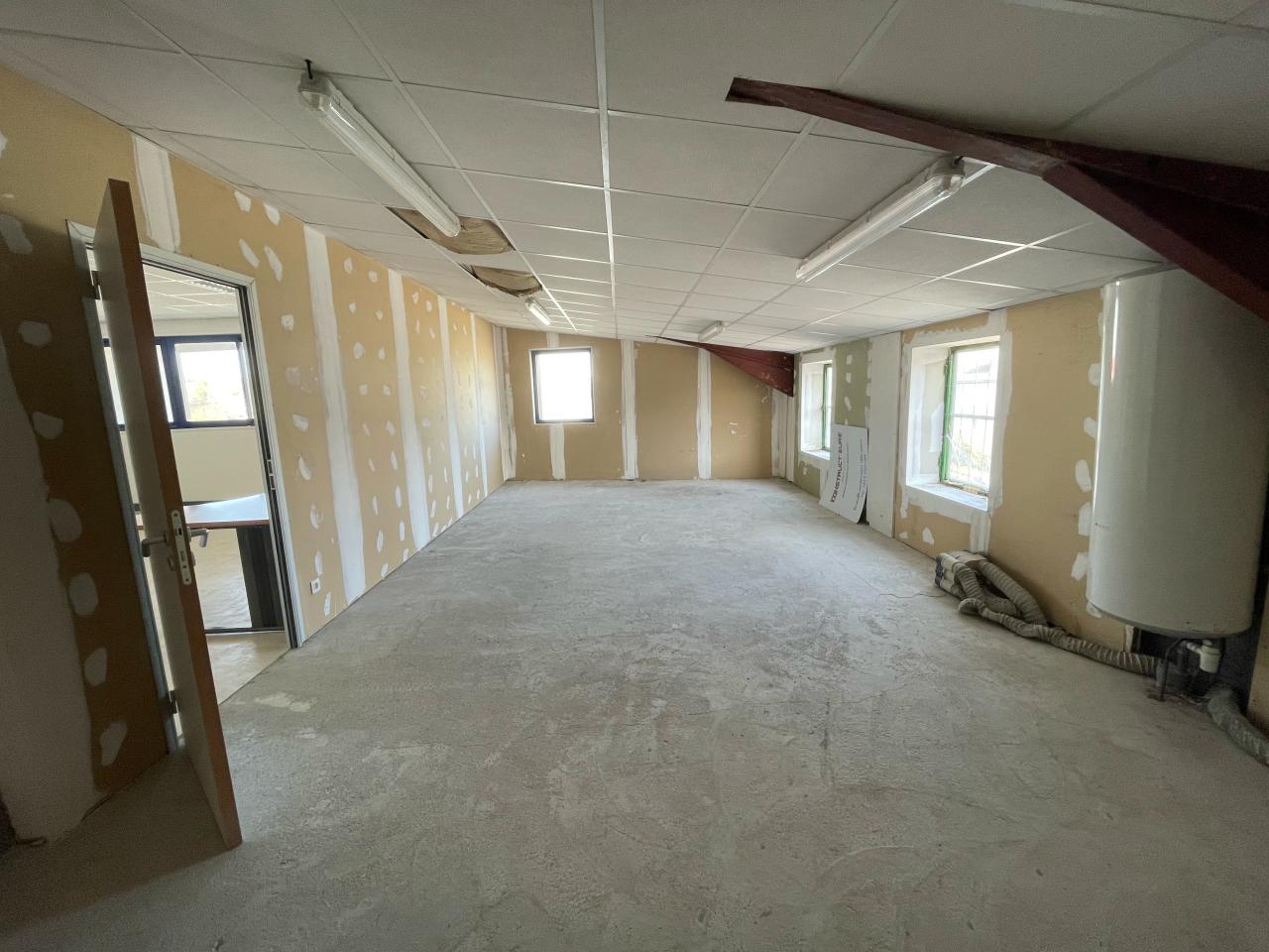 Local d'activité Val-de-Reuil 912m² Vente local d'activité Val-de-Reuil Eure OVACT2532610 5